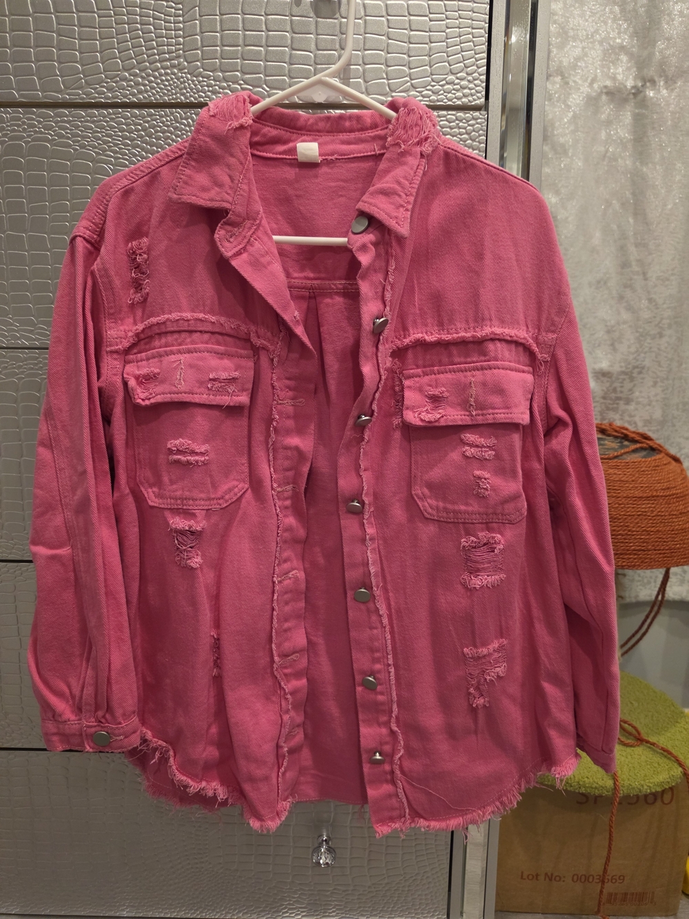 Women’s Pink Distressed Button-Down Shirt Jacket
